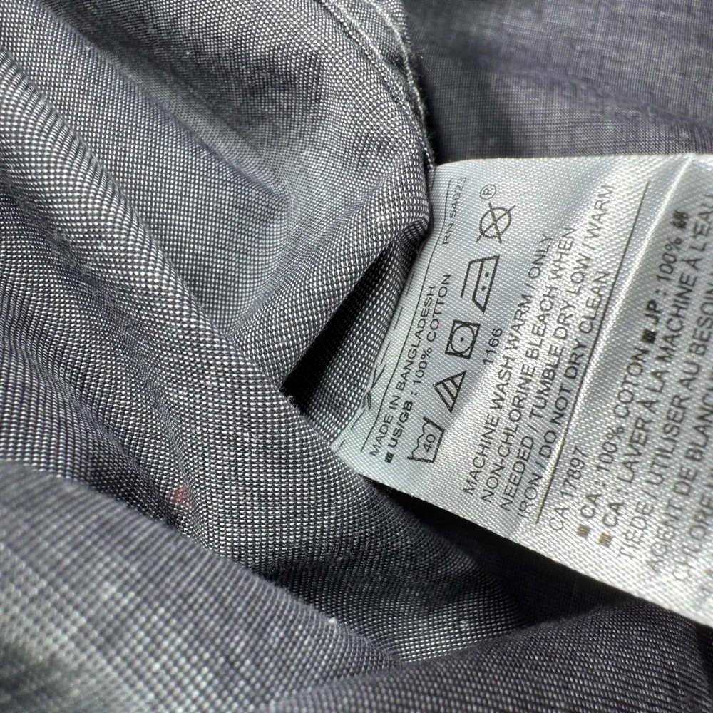 Banana Republic Standard Fit Men's L Gray Geometric Stretch Soft Wash Shirt